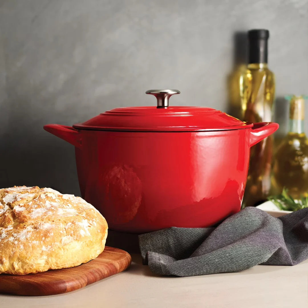 Gourmetific™ Cast Iron Dutch Oven