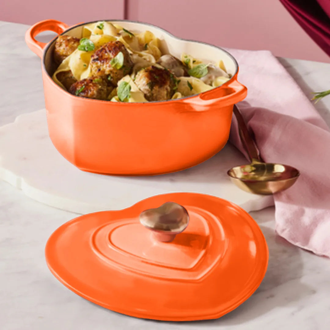 Gourmetific™ Heart-Shaped Cast Iron Pot