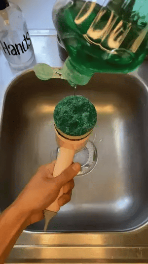 https://gourmetific.com/cdn/shop/files/ezgif-5-532b210d8b.webp?v=1700422444&width=1500 Gourmetific Turboscrub Pro