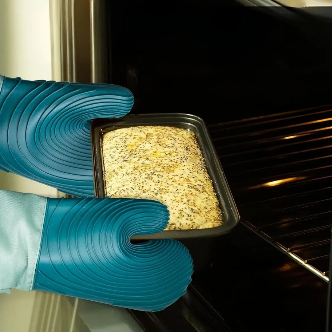 Gourmetific™ Oven Mitts