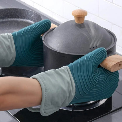 Gourmetific™ Oven Mitts