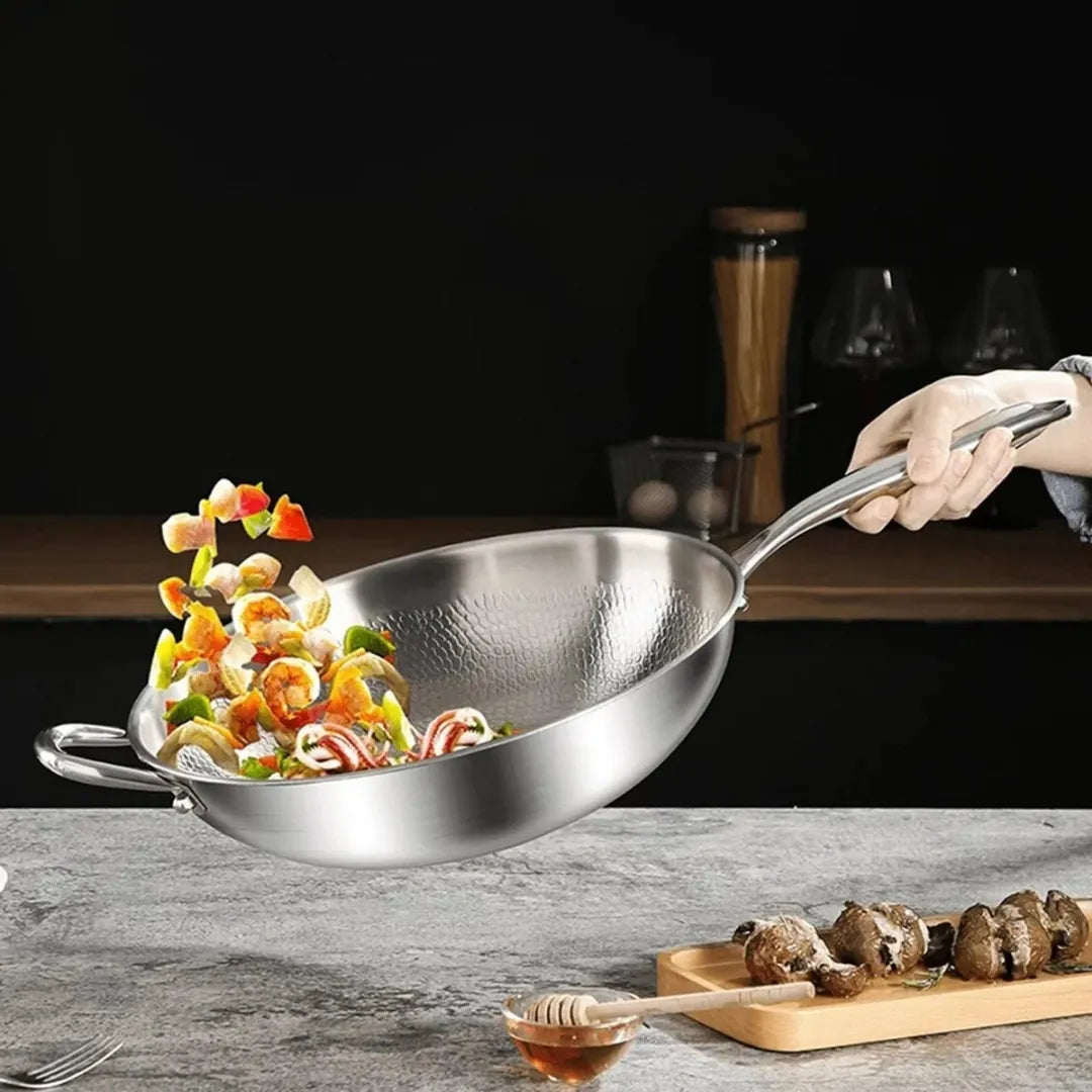 Gourmetific™ Titanium Pan